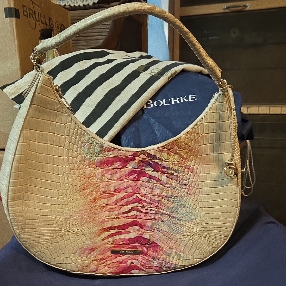 Neutral Croc-Embossed Hobo Bag with Pink Accent